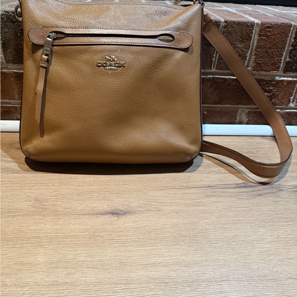 Coach Tan Crossbody Bag - Picture 3 of 3
